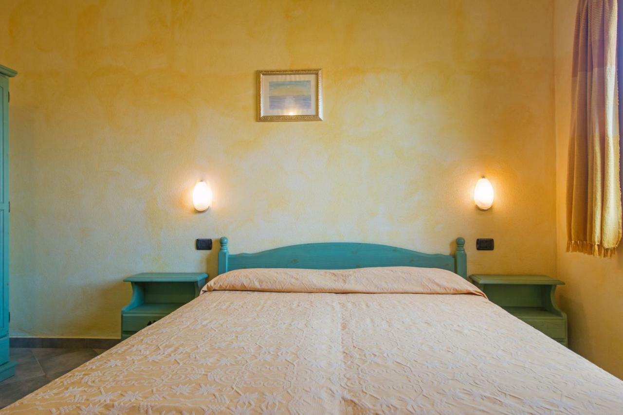 Appartamento Gli Ontani Cala Liberotto Exterior photo